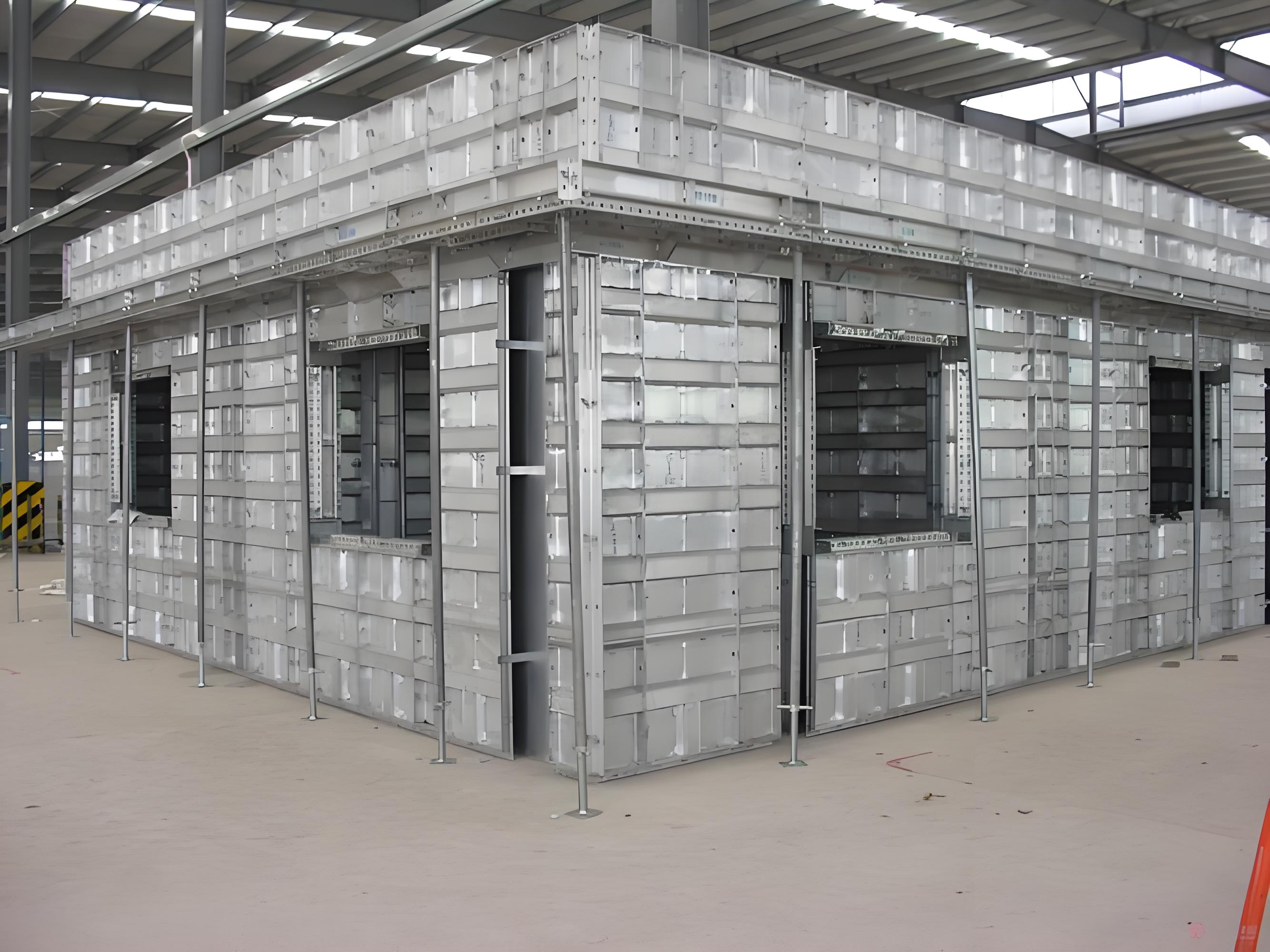 What size of extrusion press is needed to produce aluminum formwork？